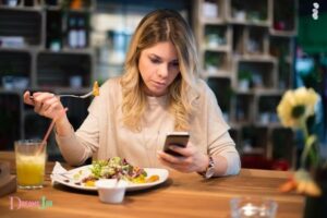 Eating Alone Dream Meaning